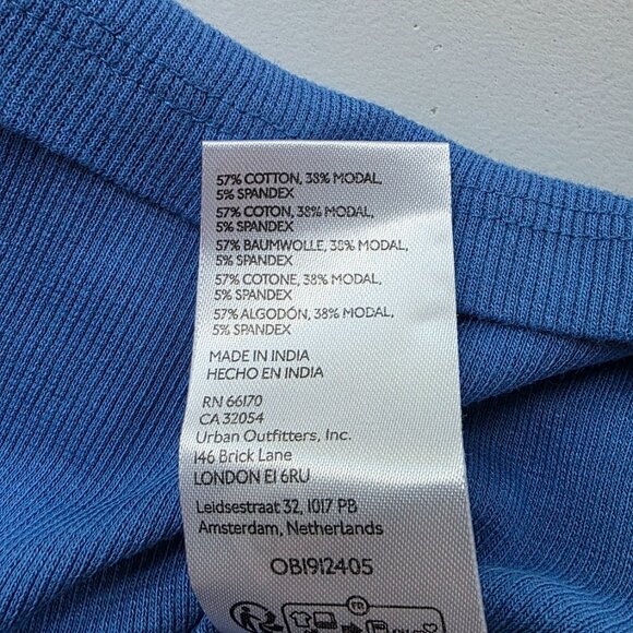 Pilcro Preppy V-neck T-shirt - Picture 7 of 7